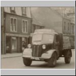08 - Lorry in the High Street 1.JPG